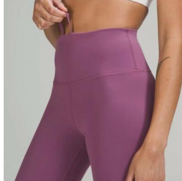 Lululemon Wunder Train HR Tight 25" Vintage Plum Size 8 - Picture 4 of 16